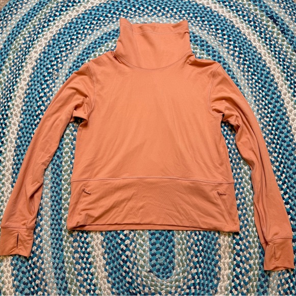 Lululemon Ready to Rulu Pullover - Picture 4 of 8